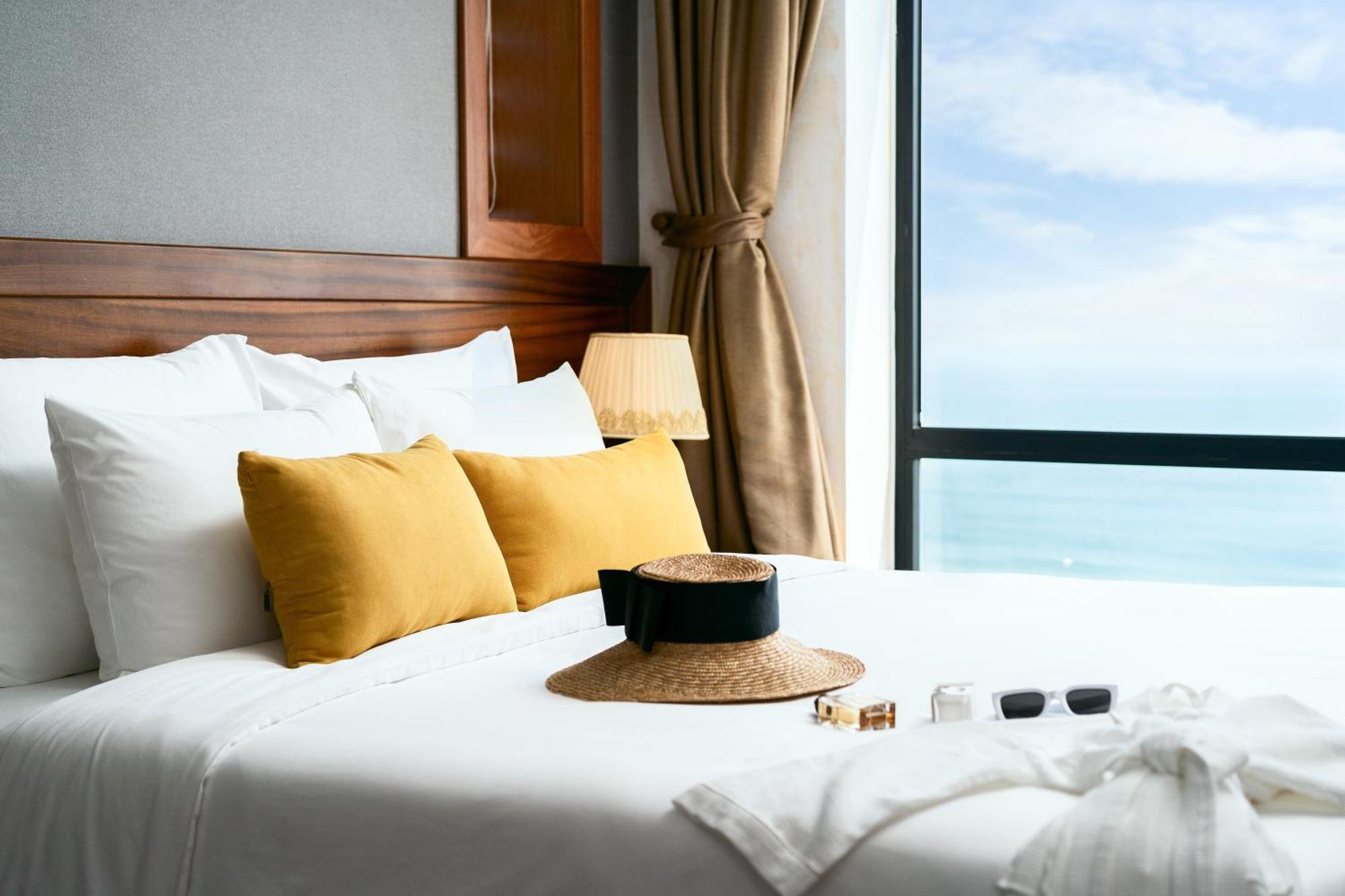 Sunny Ocean Hotel & Spa Da Nang Esterno foto