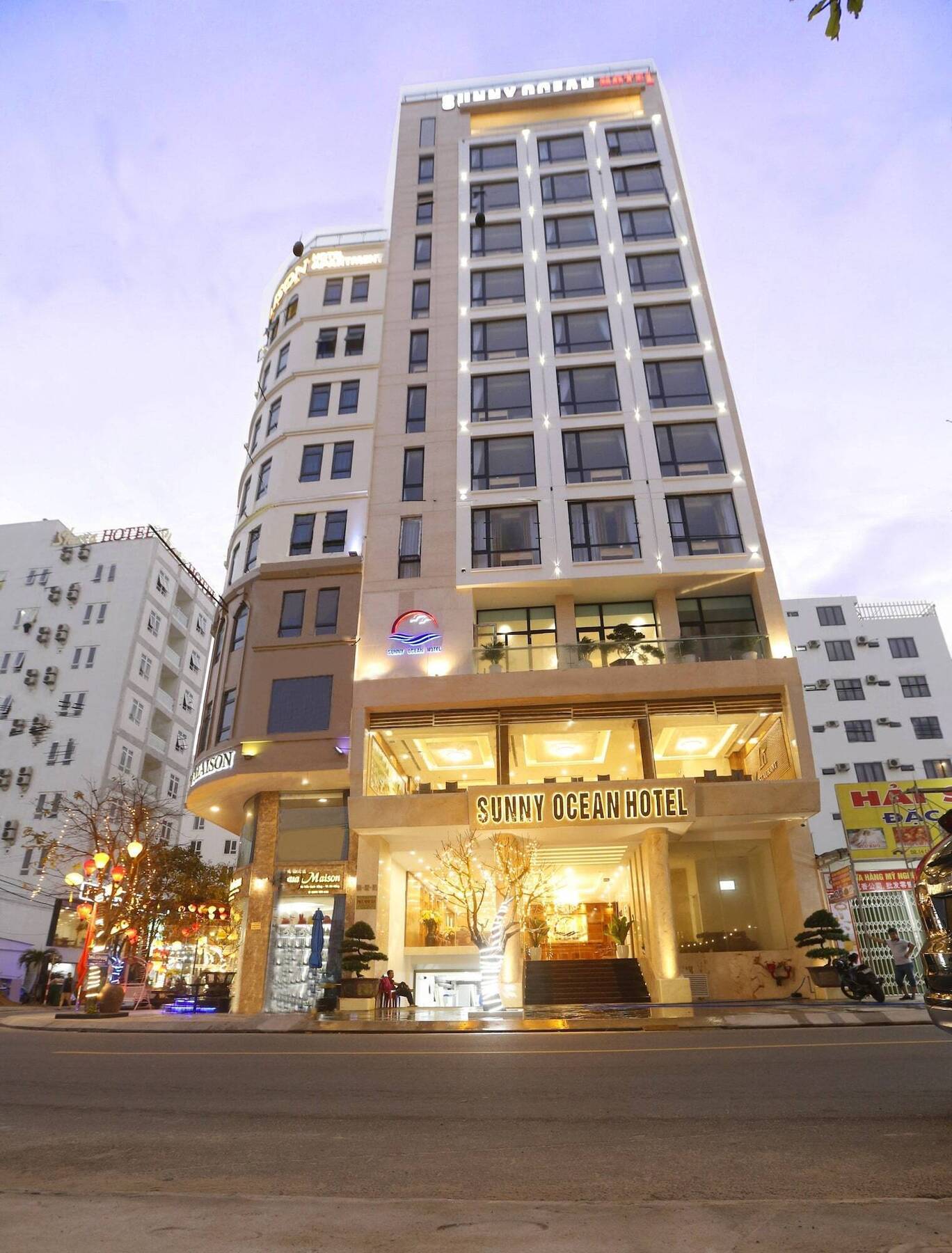 Sunny Ocean Hotel & Spa Da Nang Esterno foto